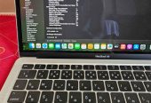 Macbook Air-i3 (2020)