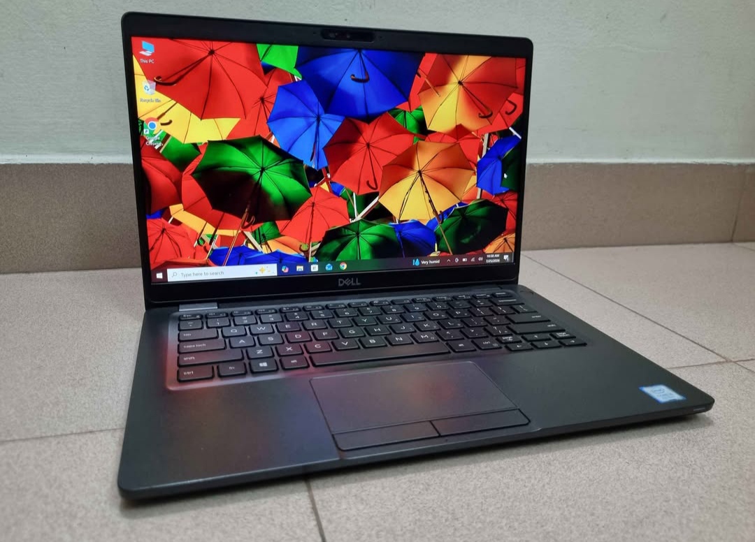 Dell Touch Screen 100% Fresh 8th Gen core i5 8GB Ram Gaming Laptop