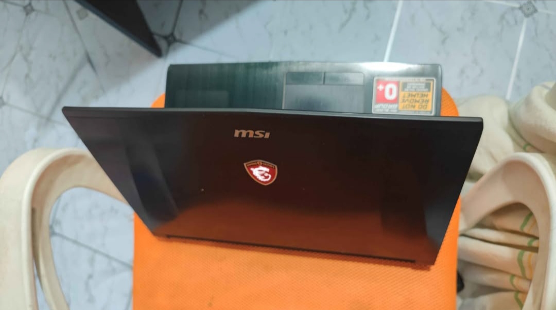 MSI gaming 16/256 gb