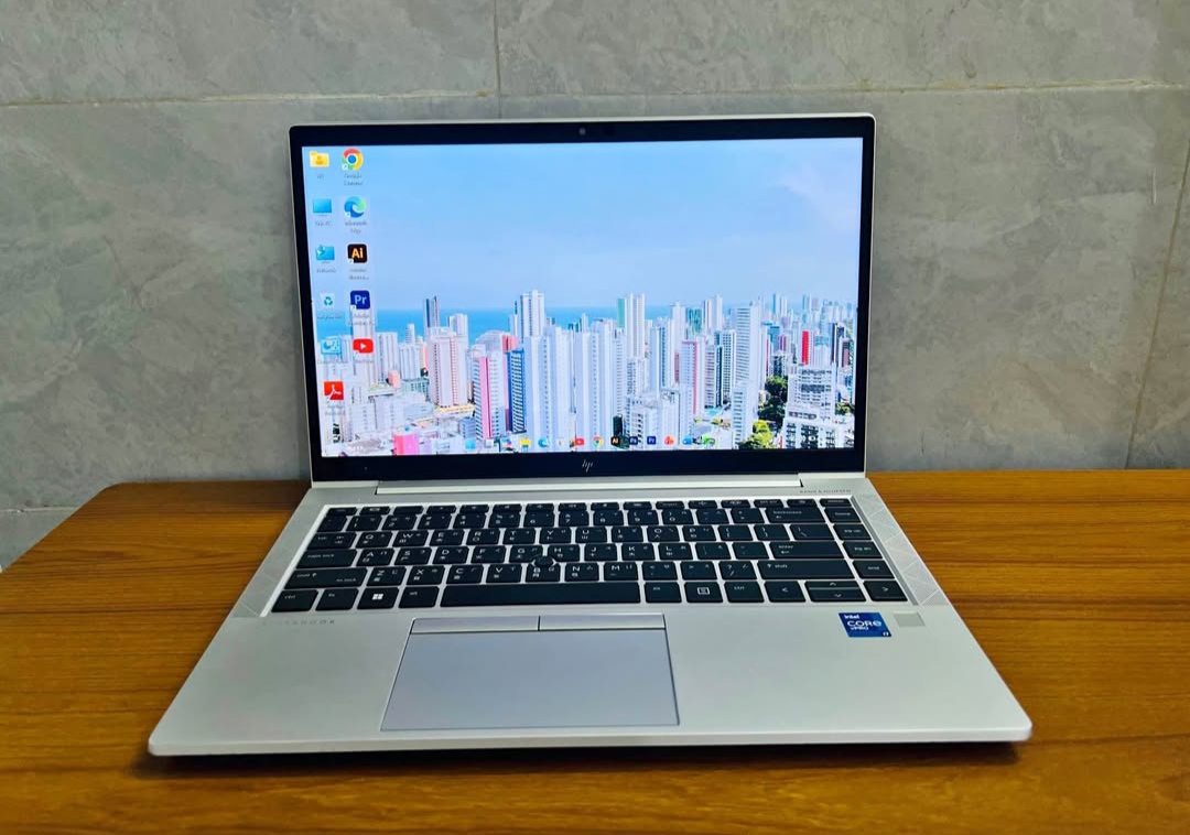 HP EliteBook 840 G8 Touch — Personal Used | Core i7 11th Gen