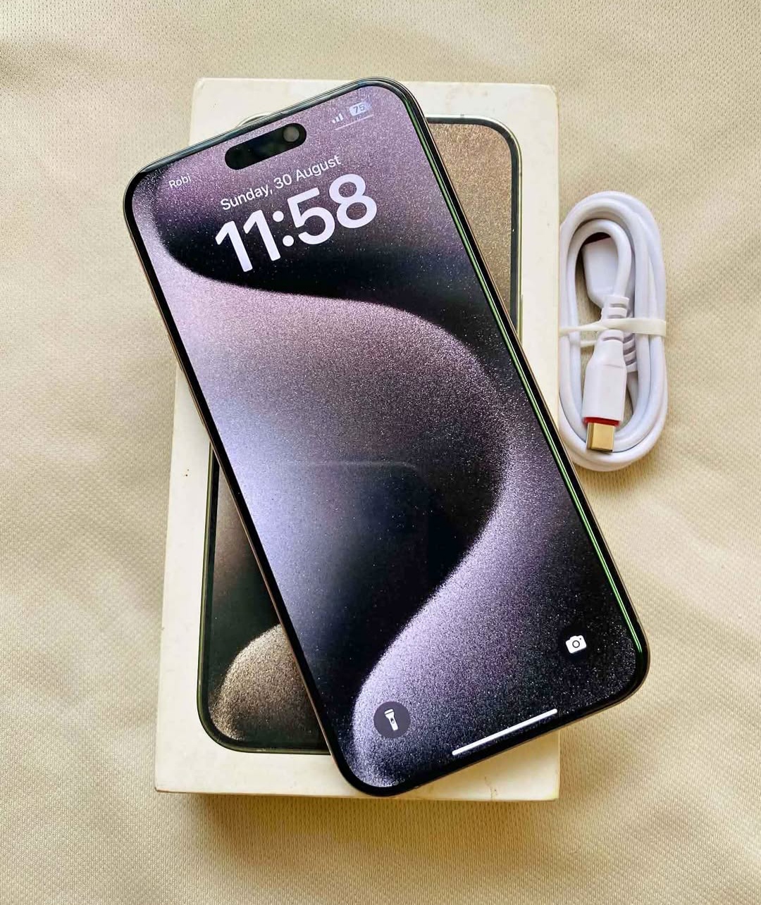 IPhone 15 Pro Max..256GB..Full box..
