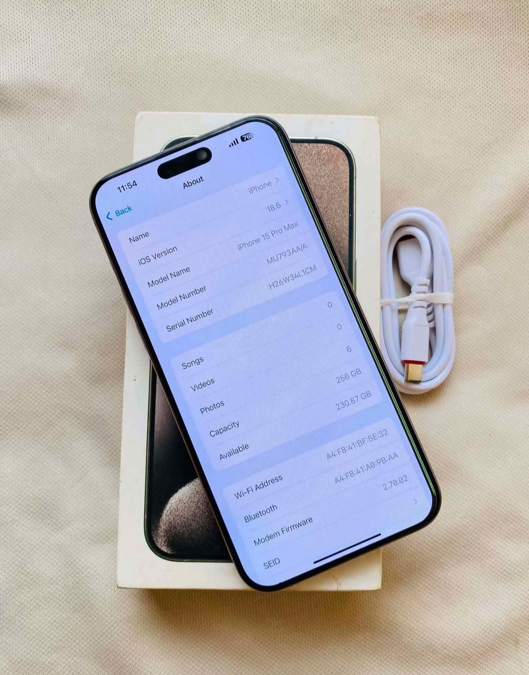 IPhone 15 Pro Max..256GB..Full box..