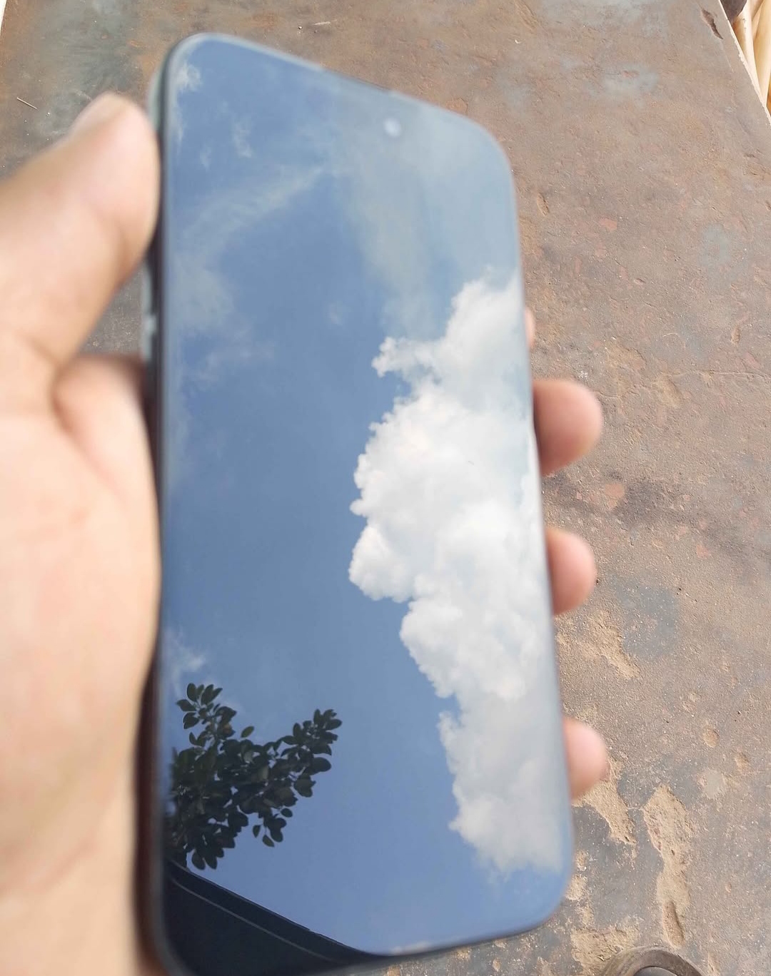 I phone 15(256) icloud lock