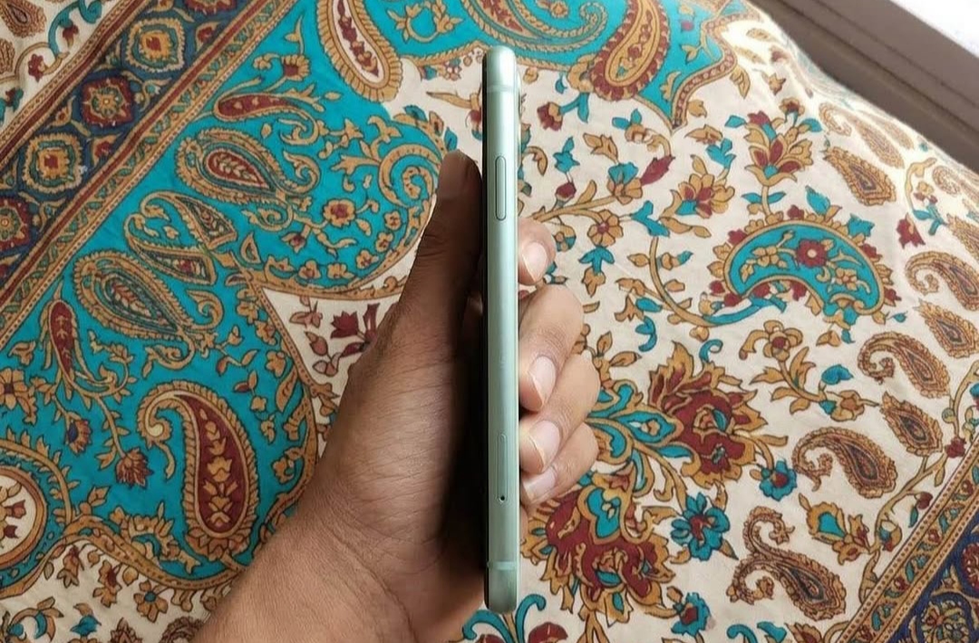 iphone 11 with box