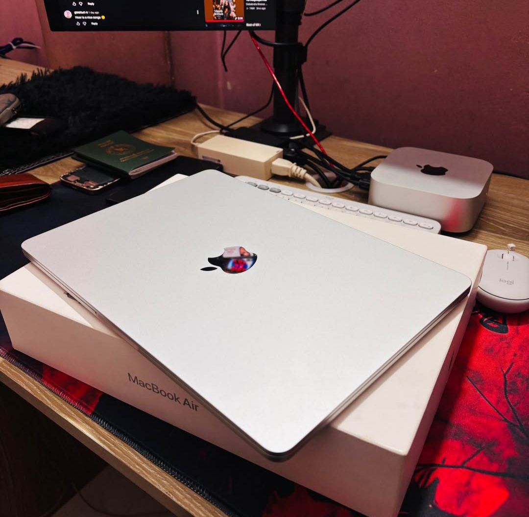MacBook Air M4