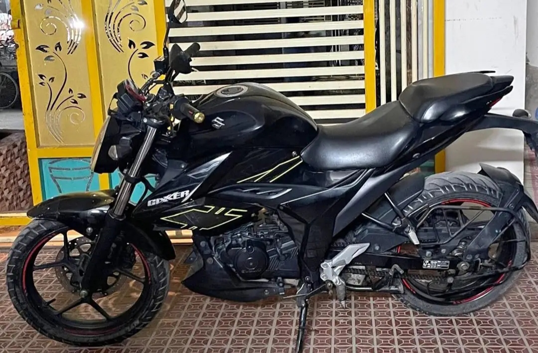 Suzuki gixxer 2023