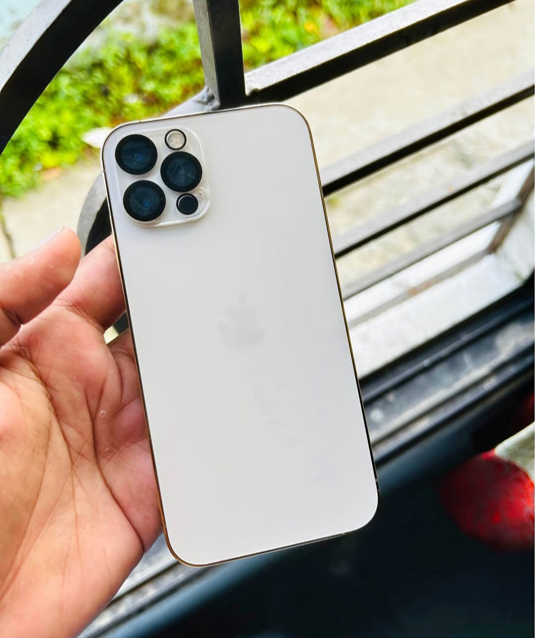 iPhone 12 Pro