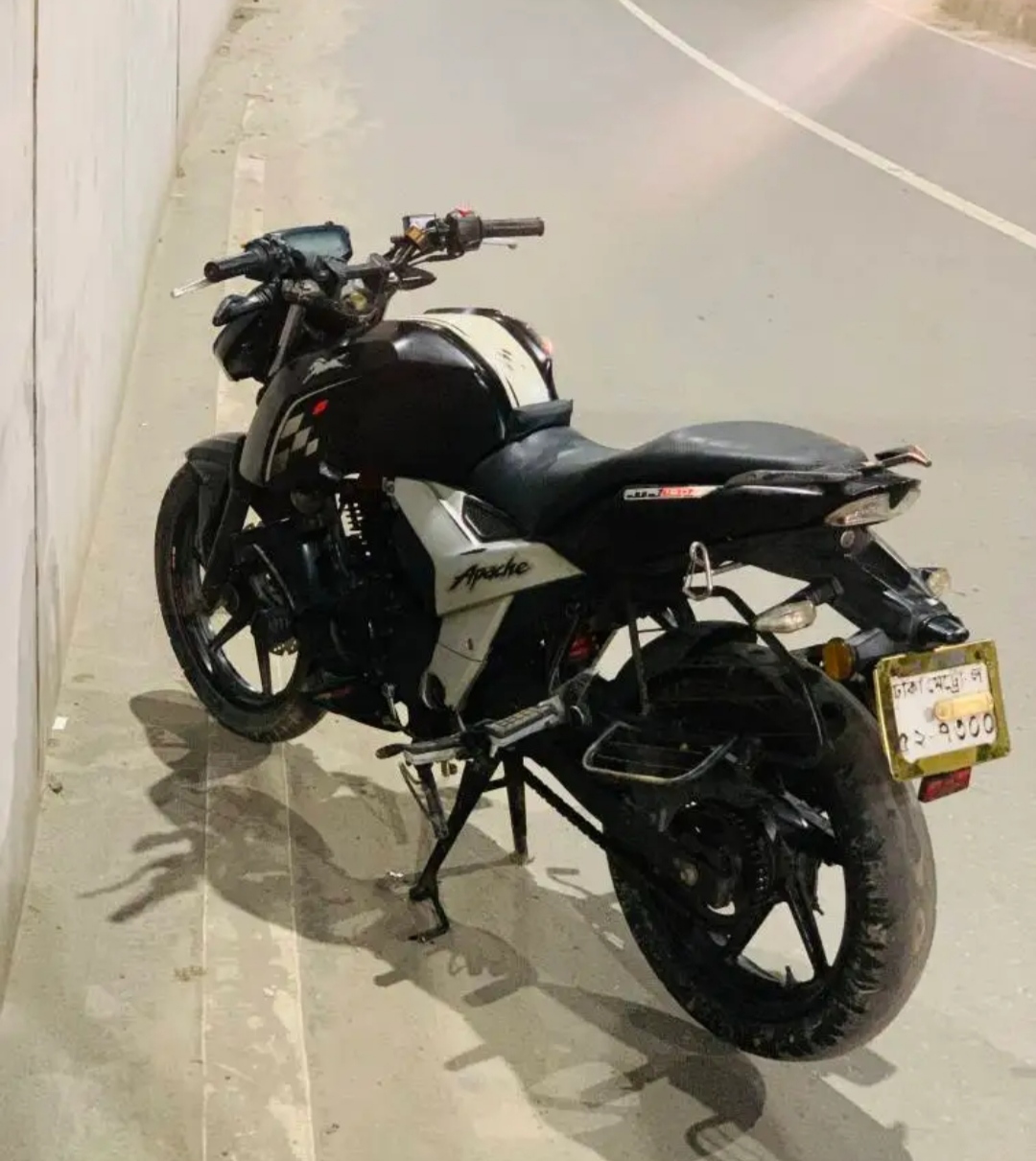TVS Apache RTR 4V Xconnect Bike for Sale