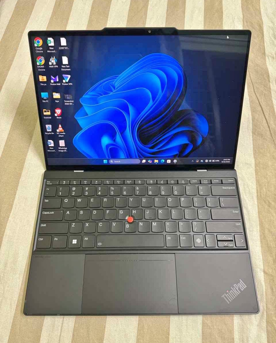 Lenovo Thinkpad z13 gen2 (AMD Ryzen 7 pro 16/512GB