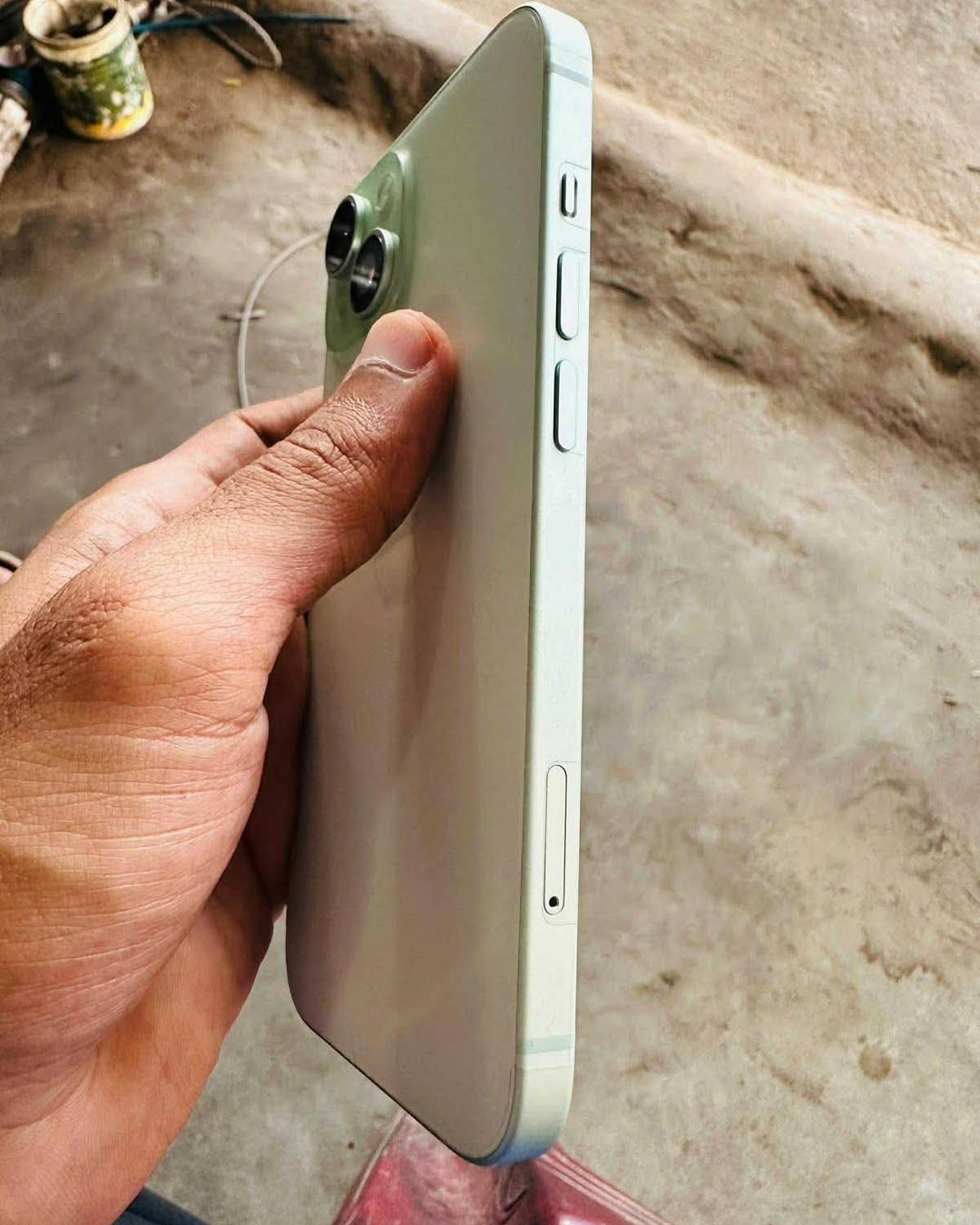 iPhone 15