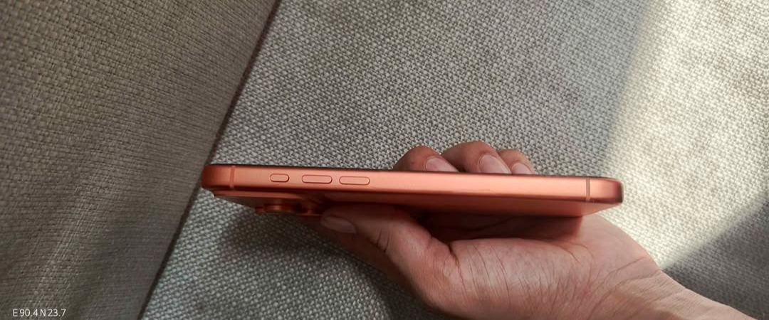 I Phone 17pro Max (Cosmic Orange) (USA/LLA 256gb)