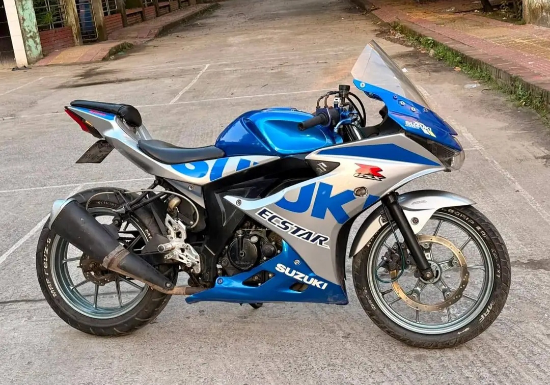 Gsxr 2020 model বিক্রি হবে ফোন করুন ০১৯৪৭৯৭৬৭০০Gsxr 2020 model বিক্রি হবে ফোন করুন ০১৯৪৭৯৭৬৭০০