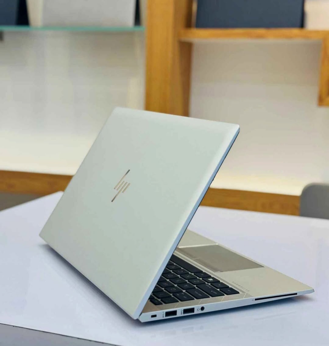 HP ELITEBOOK 845 G8 RYZEN 7 PRO 16GB RAM 512GB SSD 14″ Germany variant