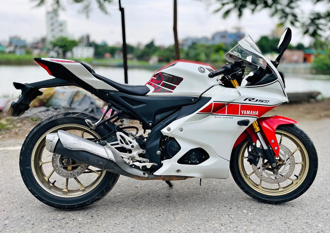 Yamaha R15 M Indonesia