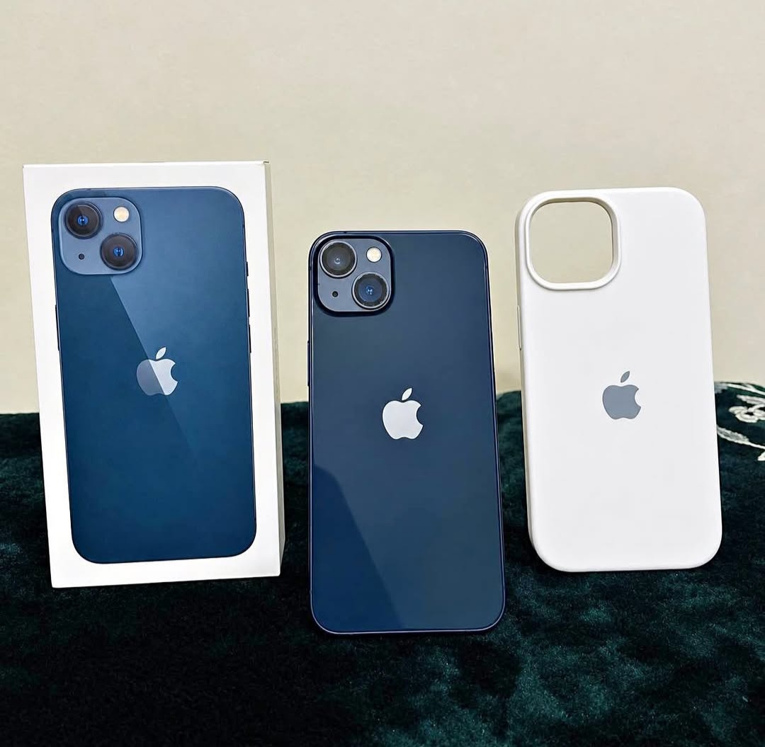 Iphone 13 128gb Usa variant with box