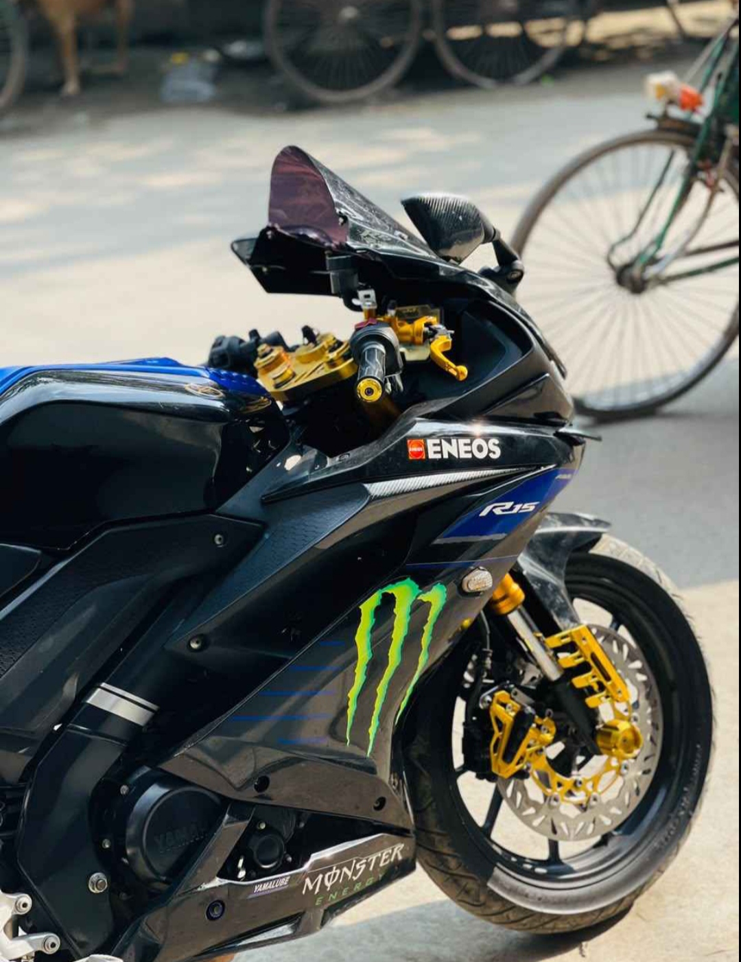 V3 indo