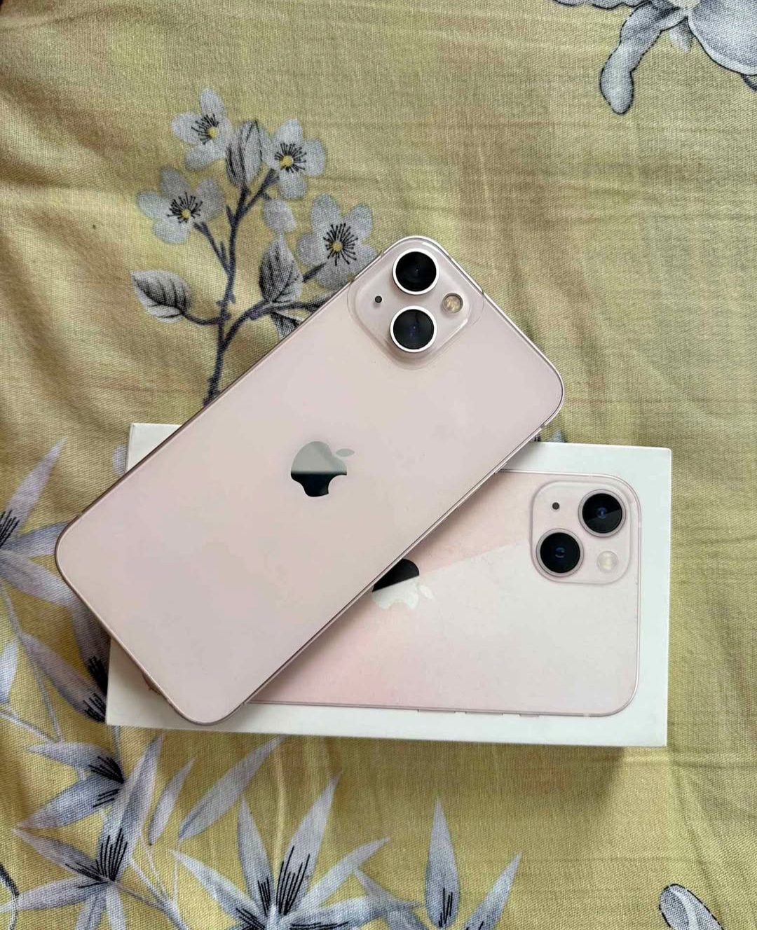 I phone 13 256GB USA