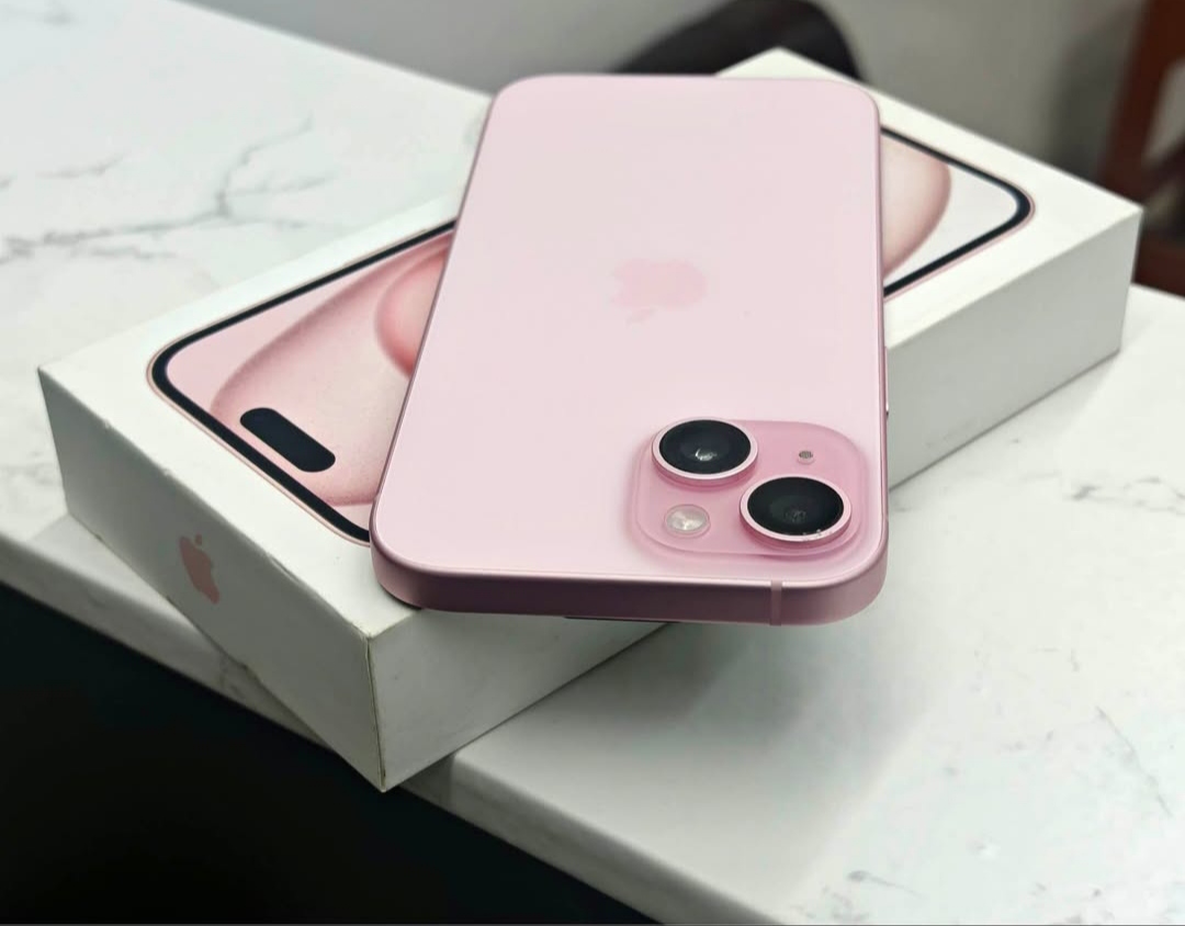 iPhone 15 128gb pink