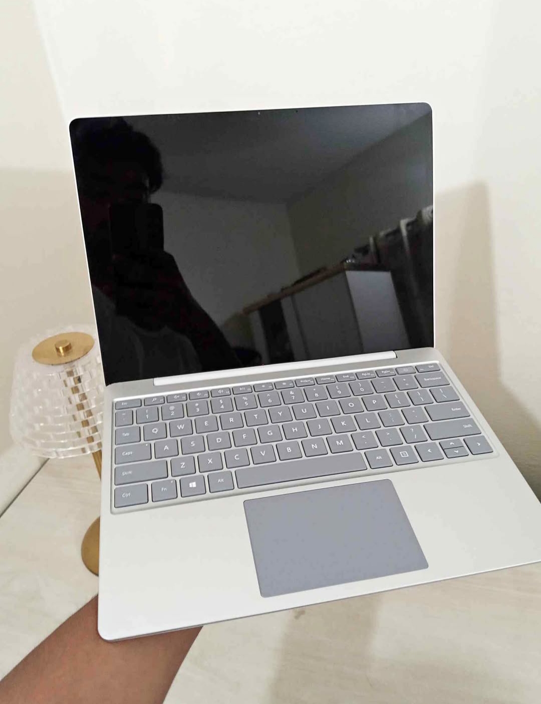 ​Microsoft Surface Laptop Go 1 (Platinum) – Clean Condition