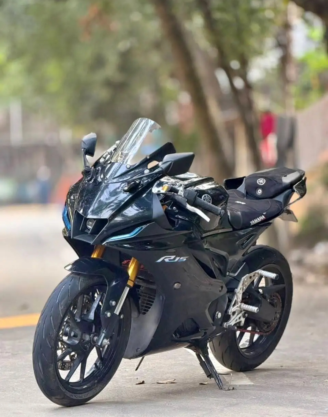YAMAHA R15 V4 Indo blk