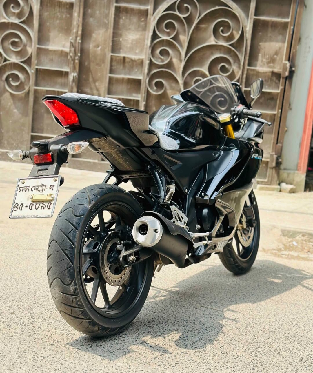 R15v4 indo 2023
