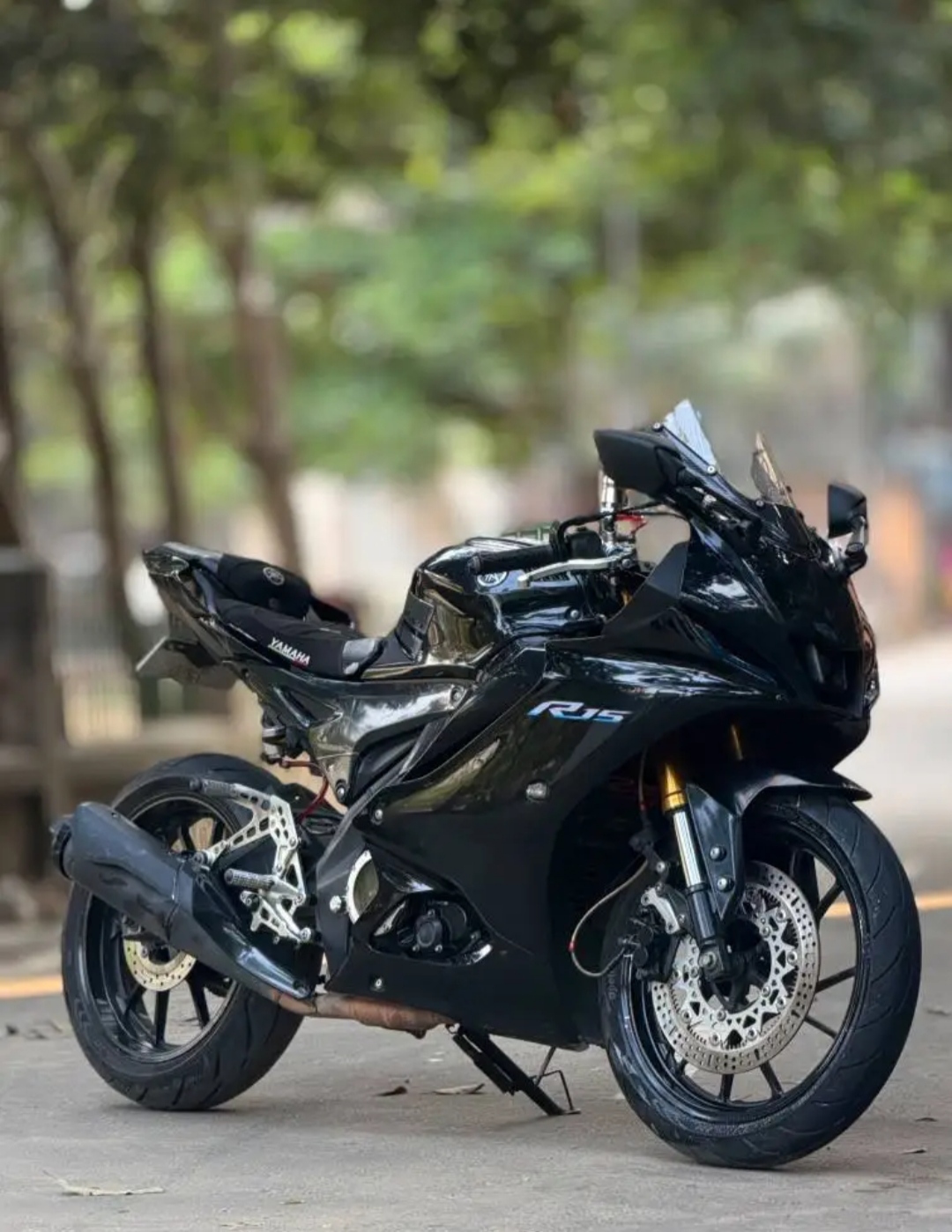 YAMAHA R15 V4 Indo blk