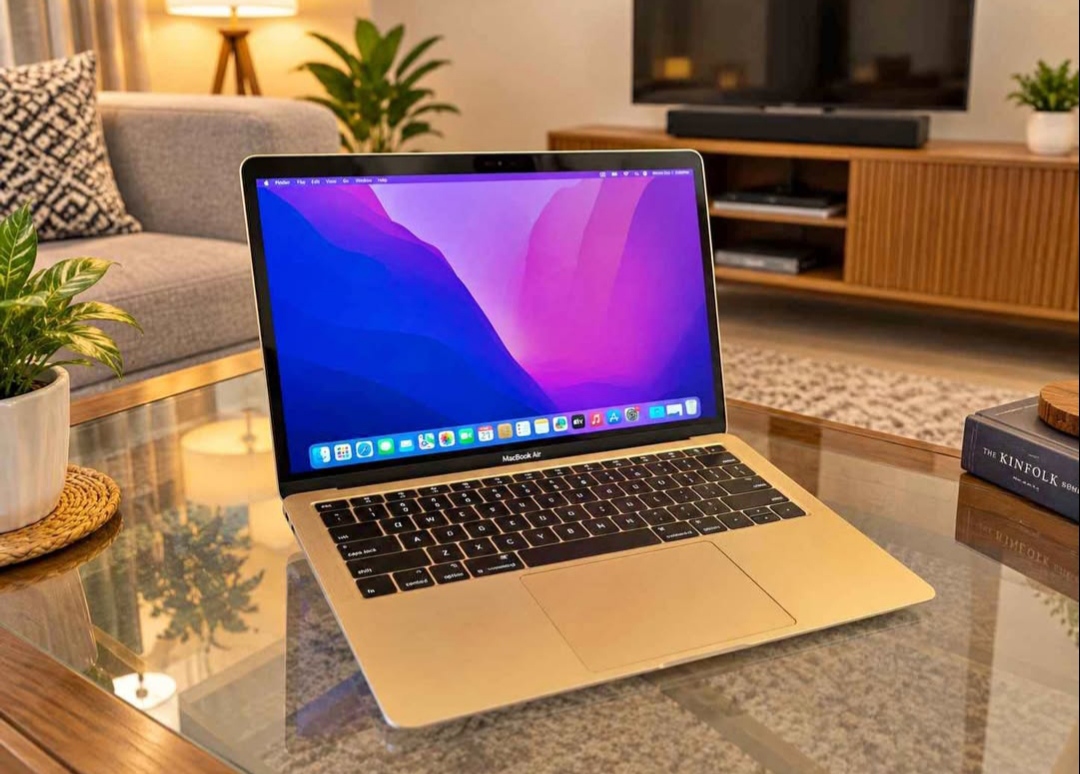 Apple MacBook Air Core i5 8th Gen 8GB/256GB – Like New From Malibag