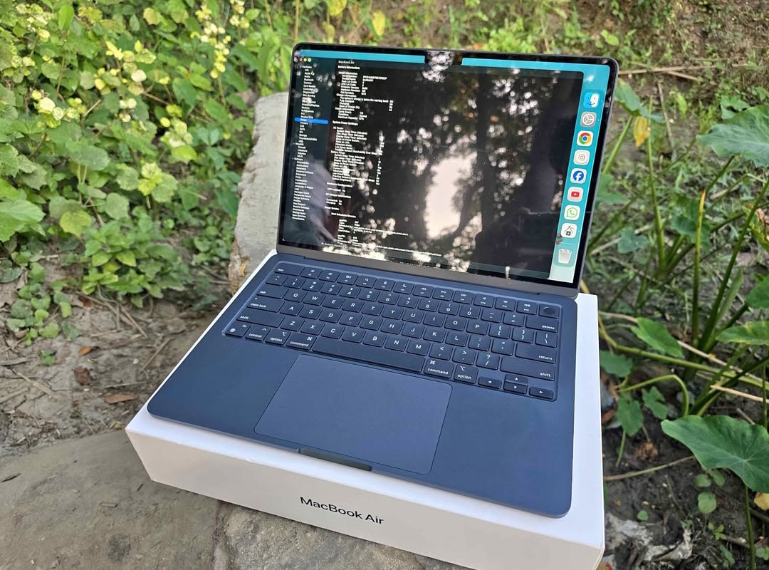 MacBook Air M2 16/256