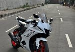 Yamaha R15 v4 intensity white 2026
