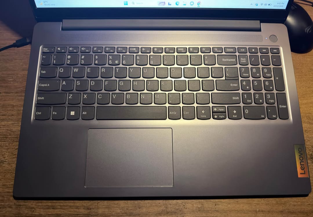 Lenovo ideaPad slim 3 15IRU8 Arctic Gray
