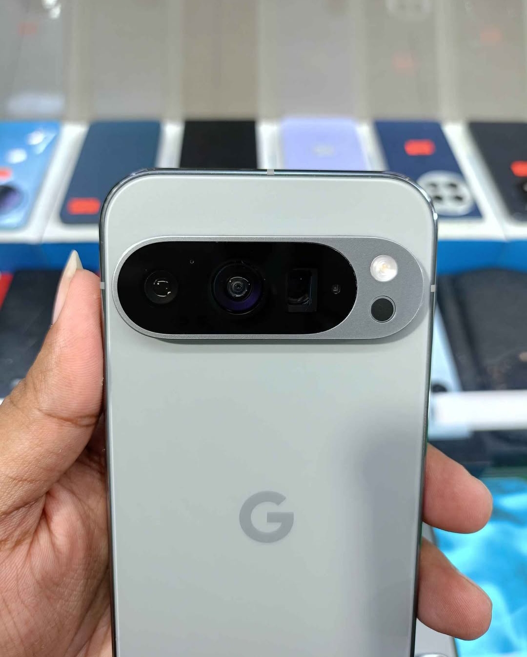🔥 Google Pixel 9 Pro (USA Variant) 🔥 ​🔹 RAM/ROM: 16/128 GB বিস্তারিত জানতে ডেসক্রিপশন পড়ুন।