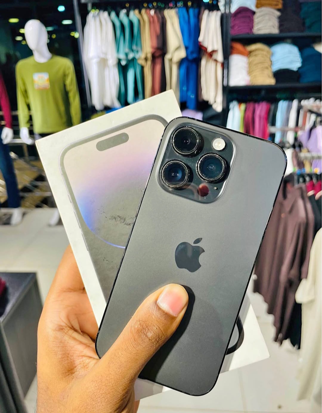 IPhone 14pro (USA)
