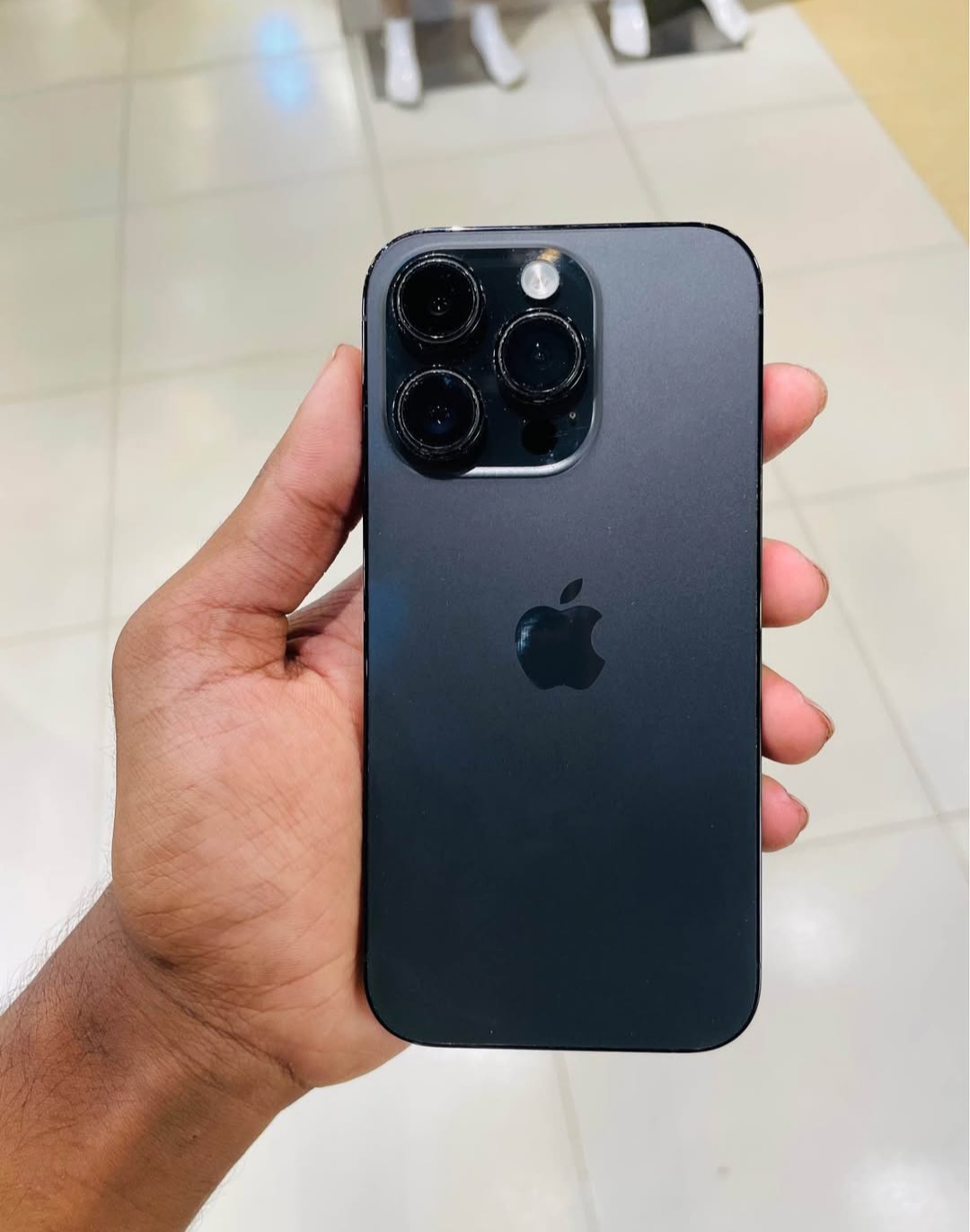 IPhone 14pro (USA)
