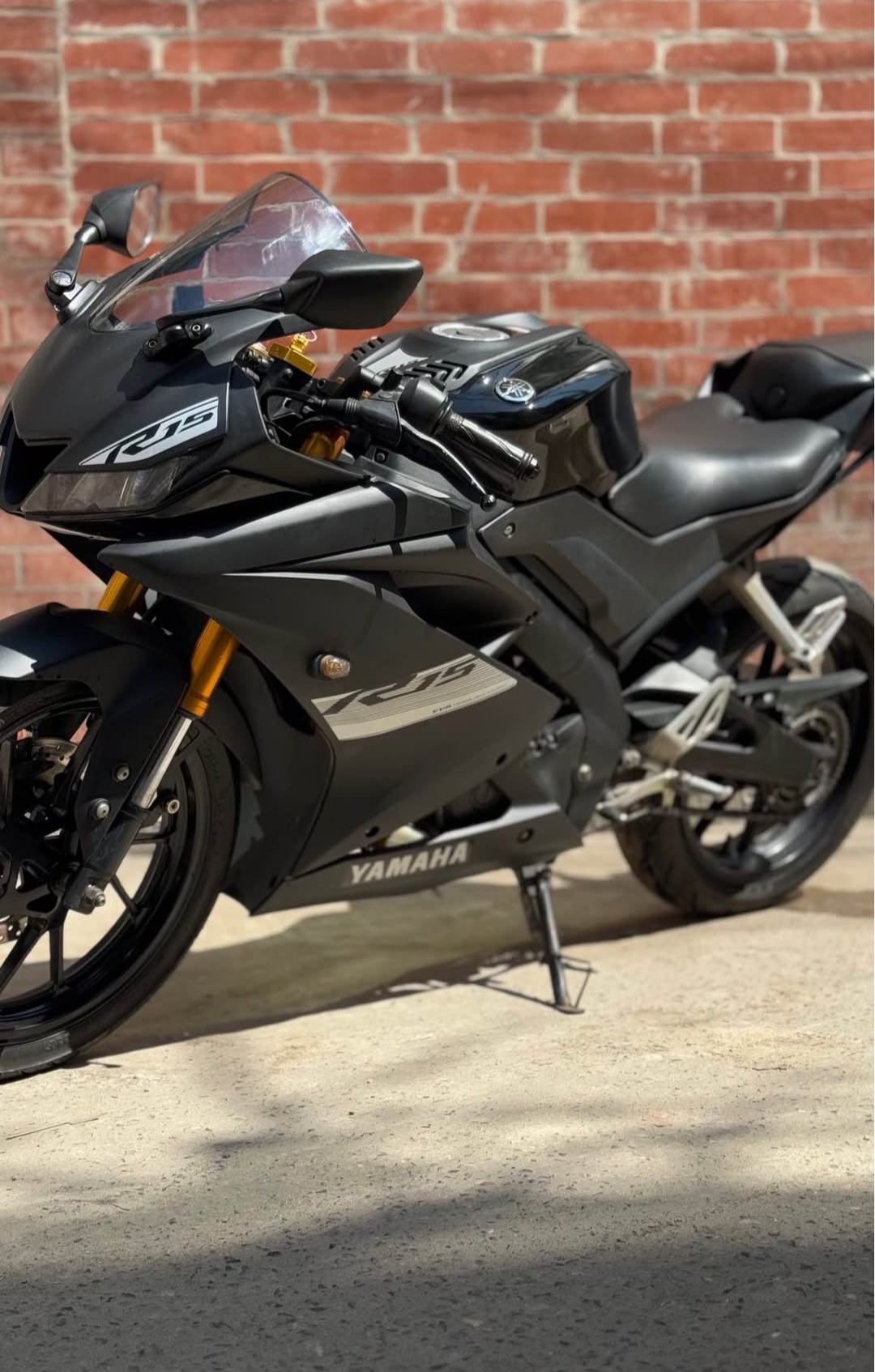 R15 v3 indo 2022 manufacture