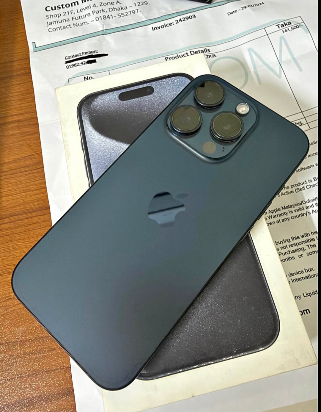 iPhone 15 pro 256gb blue titanium Singapore variant