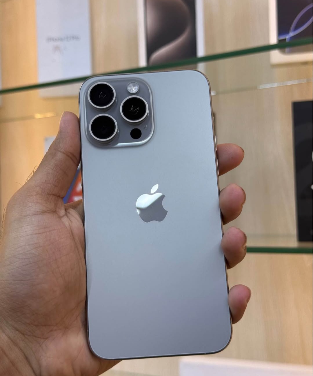 IPhone 15 Pro Max 256GB Singapore varient