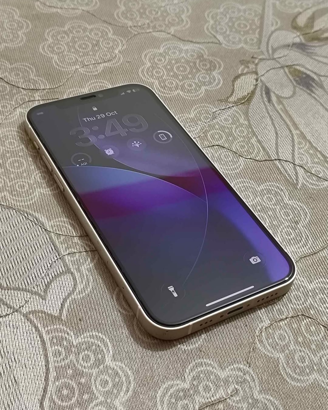iPhone 12