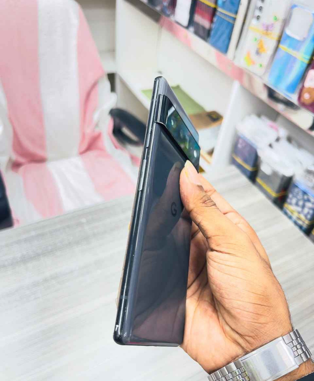 📱 iPhone 16 Pro Max (256GB) – Desert Titanium ফোনের Condition-Super Fresh পলি ব্যবহার করা হইতো সব