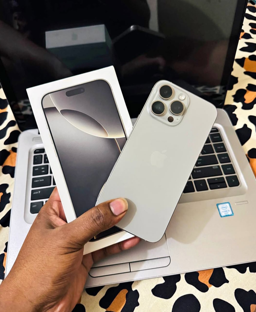 iPhone 16 pro max