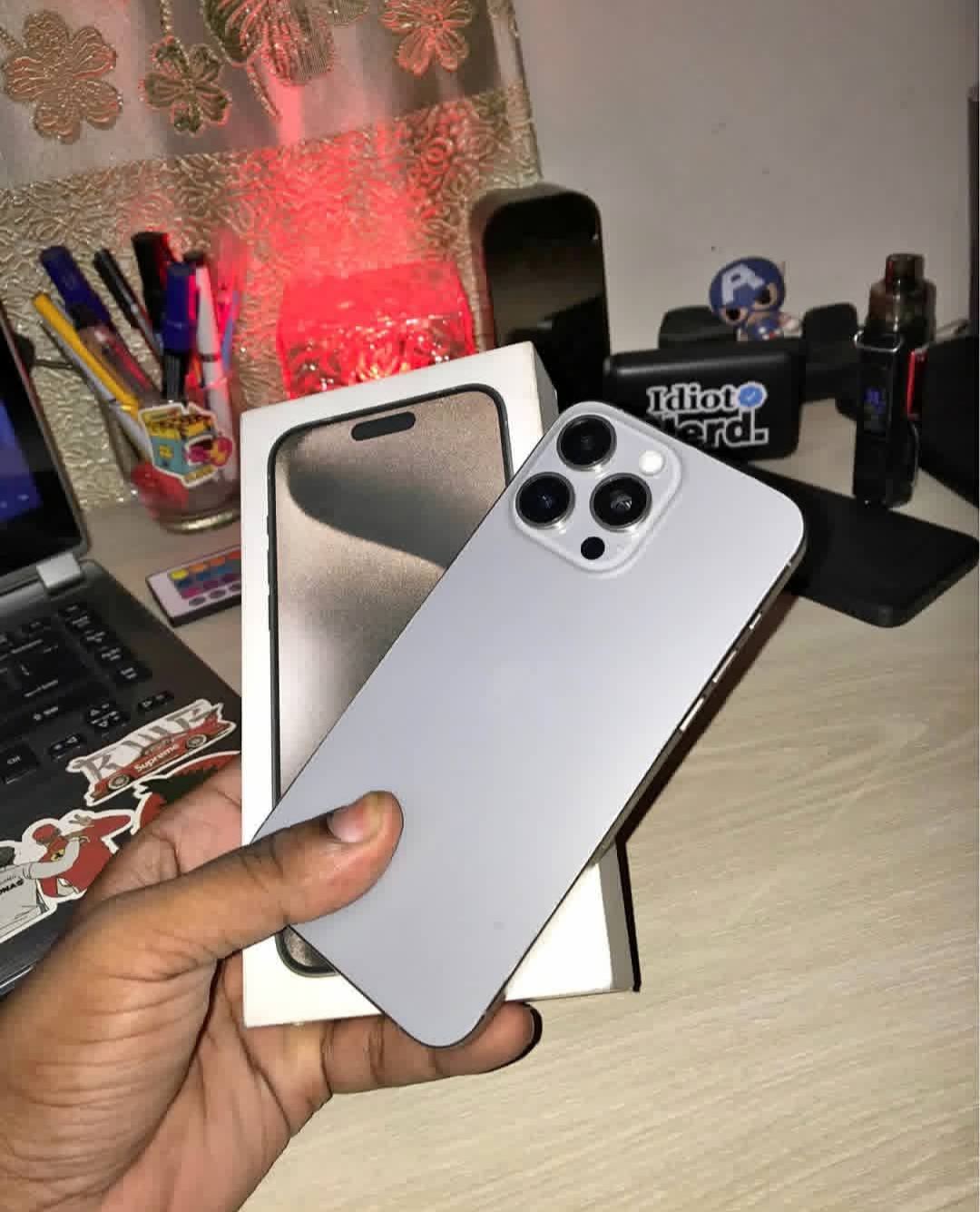 Iphone 15 pro max natural titanium 256 singapore variant